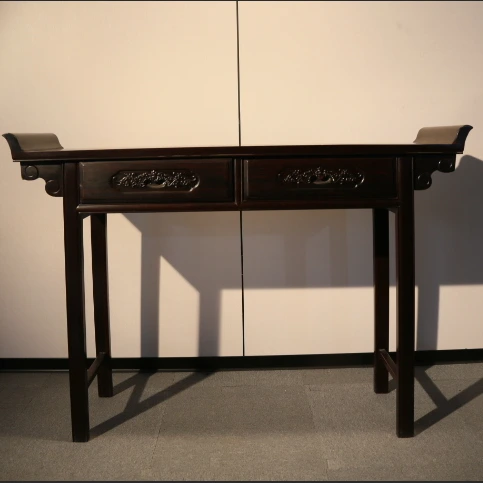 黑酸枝翘头条几 宽128×厚32×高95厘米